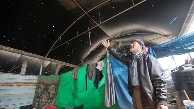 Palestinians prepare for Ramadan as ceasefire talks stall