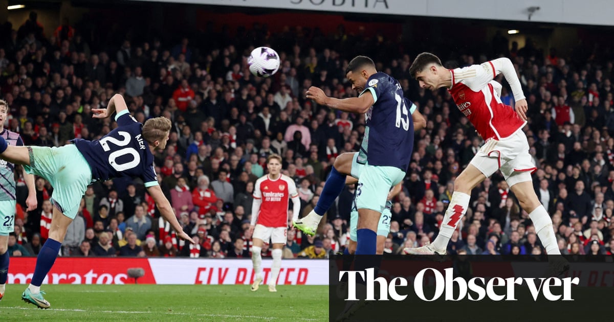 Kai Havertz heads late winner as Arsenal go top with win over Brentford | Premier League