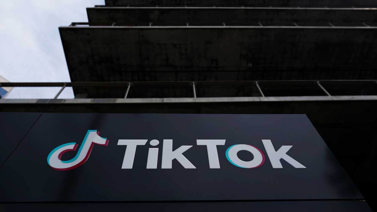 4 major Canadian school boards say TikTok, Meta and Snapchat have 'rewired' students'