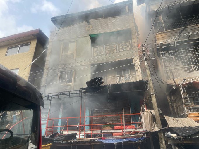 Fire razes three buildings in Lagos