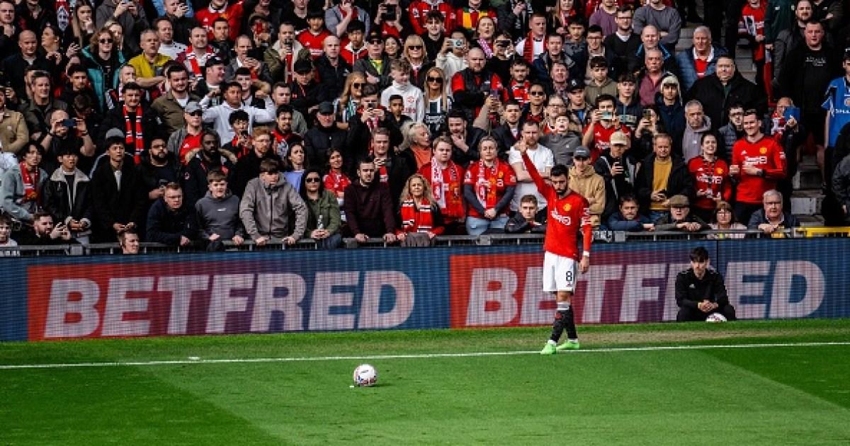 FA Cup: Lee Dixon hails Man Utd star's quick thinking v Liverpool | Football