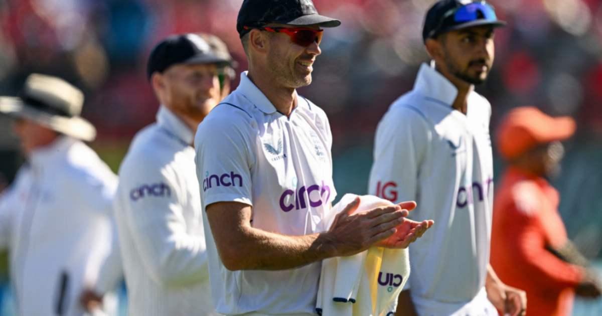 Jimmy Anderson is a marvel but it may be time for England to be ruthless