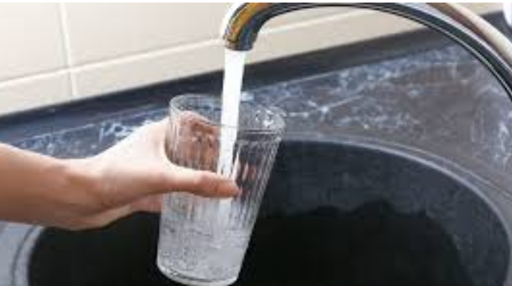8 Reasons why you should stop drinking water directly from the tap