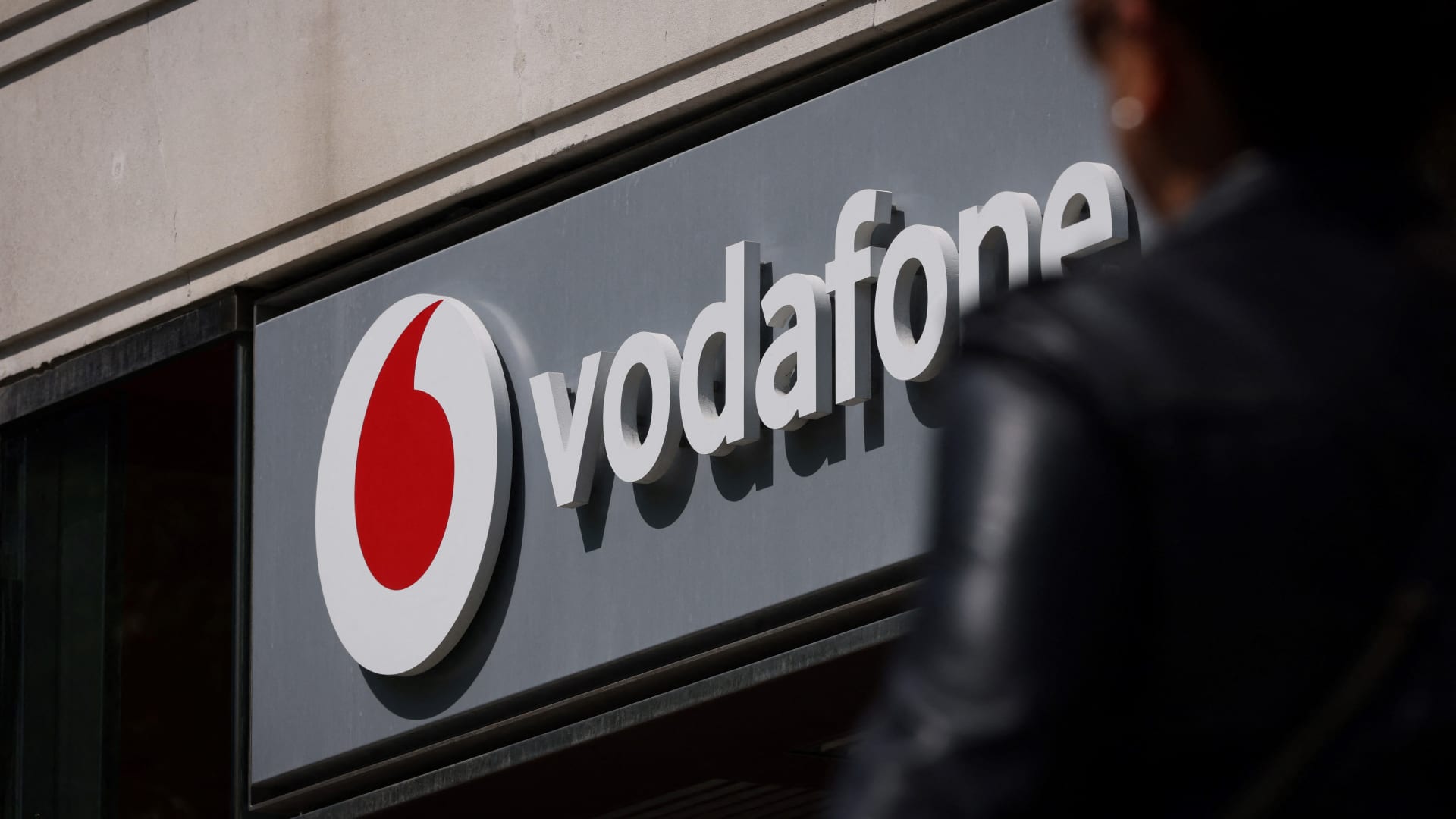 UK regulators refer Vodafone's merger with Three for in-depth probe