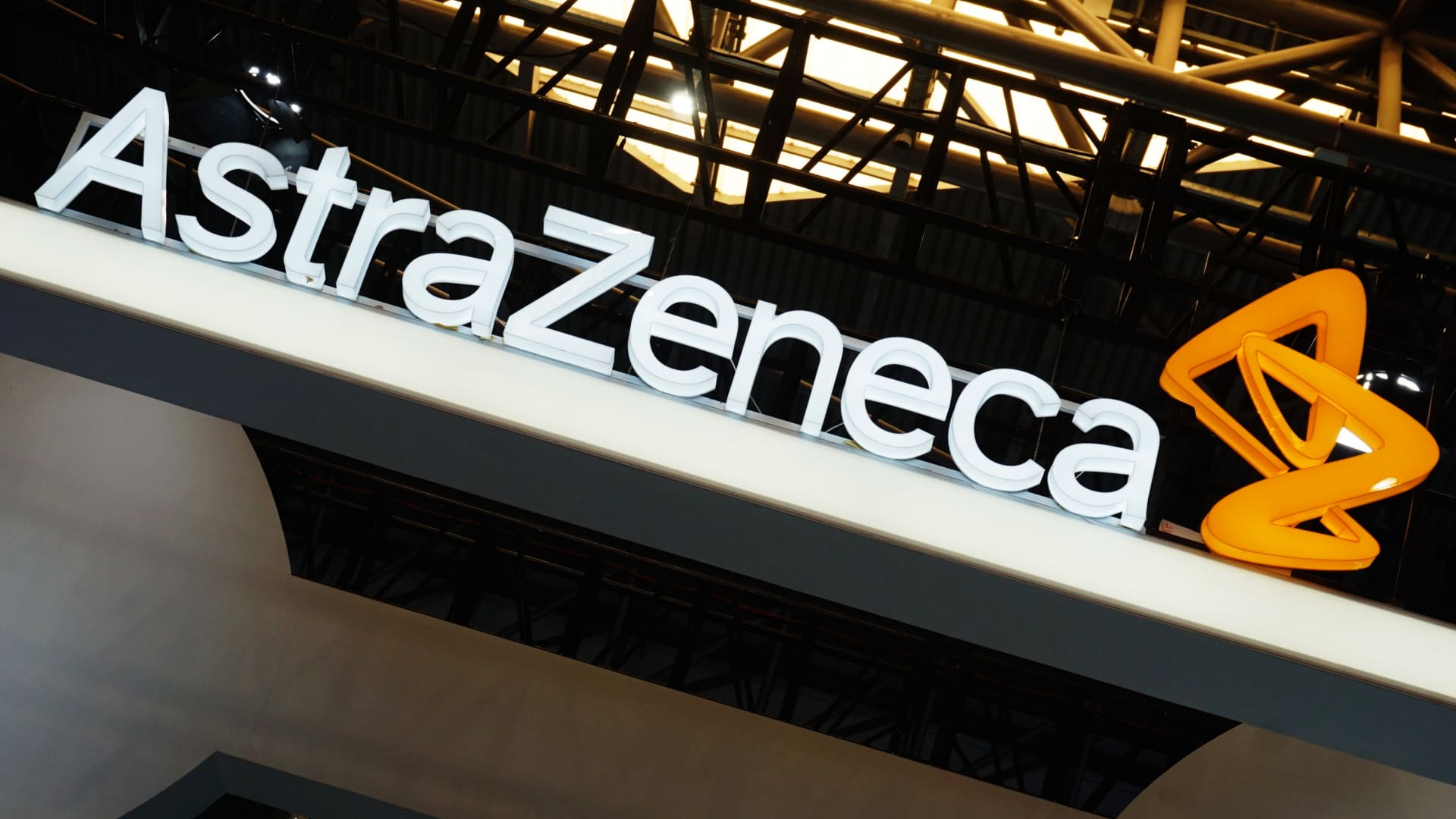 AstraZeneca to boost revenue, release new medicines by 2030