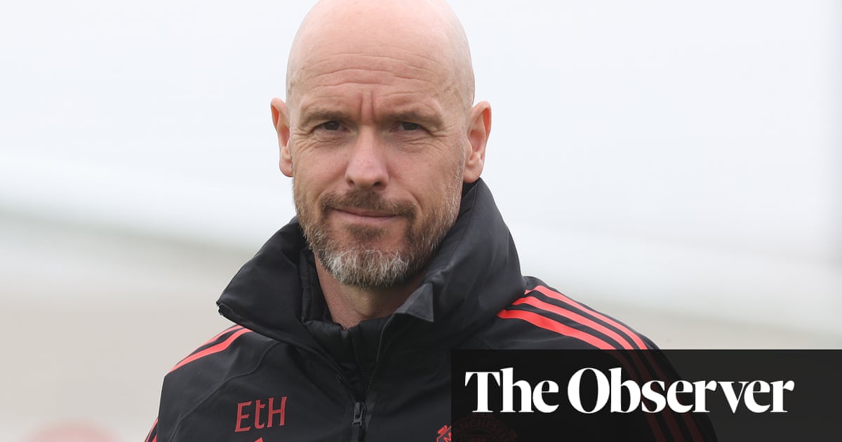 Erik ten Hag hits back at ‘no knowledge’ critics and believes fans back him | Manchester United