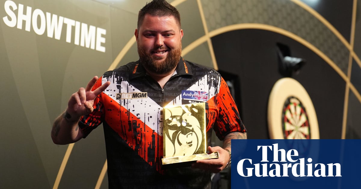 Michael Smith seals Premier League darts playoff spot and wins in Sheffield | Darts