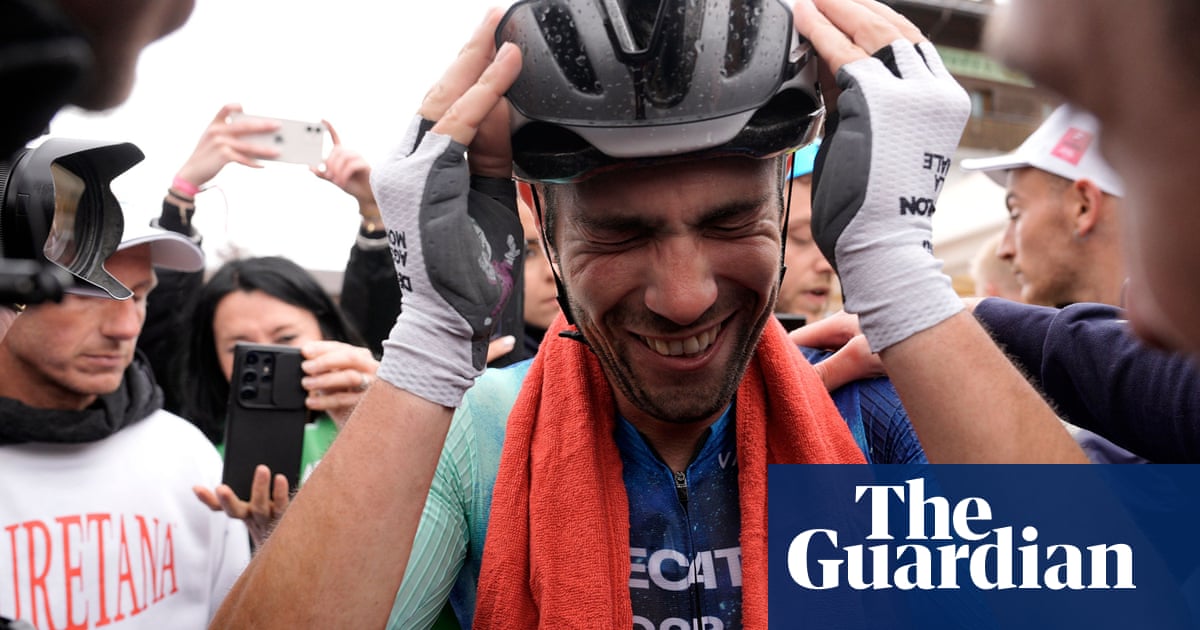 Giro d’Italia 2024: Andrea Vendrame goes solo in the rain to win stage 19 | Giro d'Italia