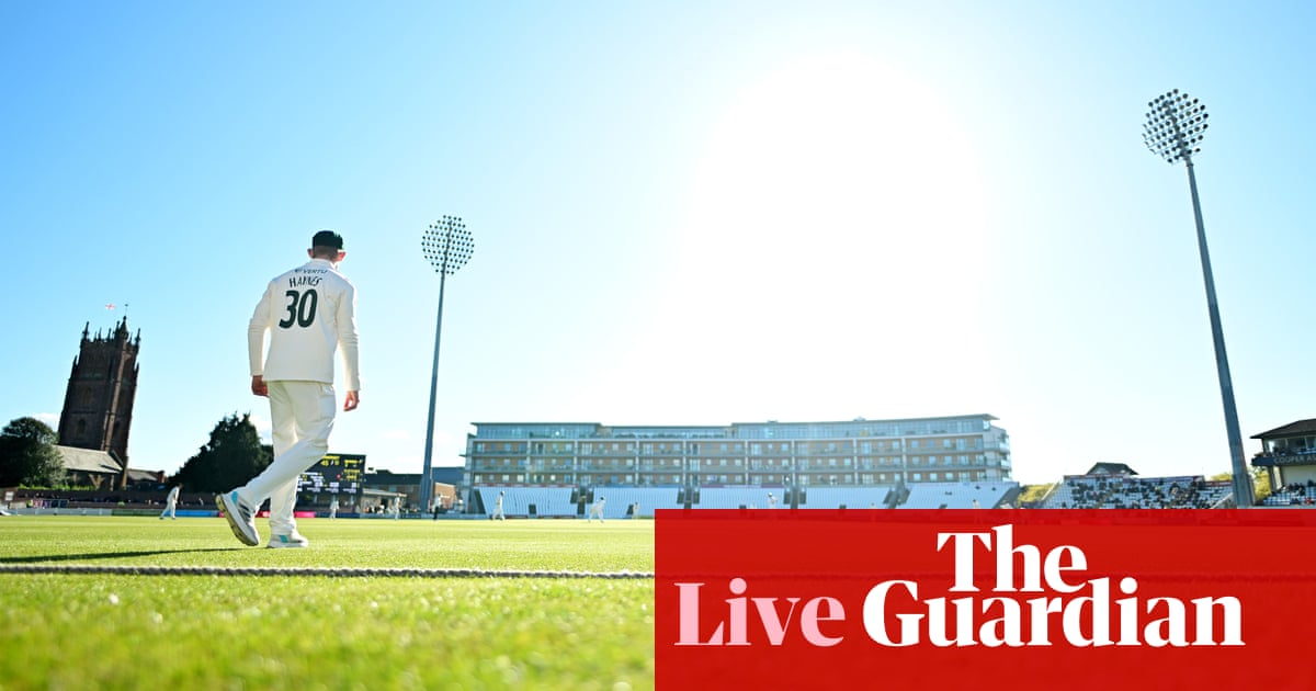 Somerset v Essex, Yorkshire v Glamorgan and more: County cricket day two – live | County Championship