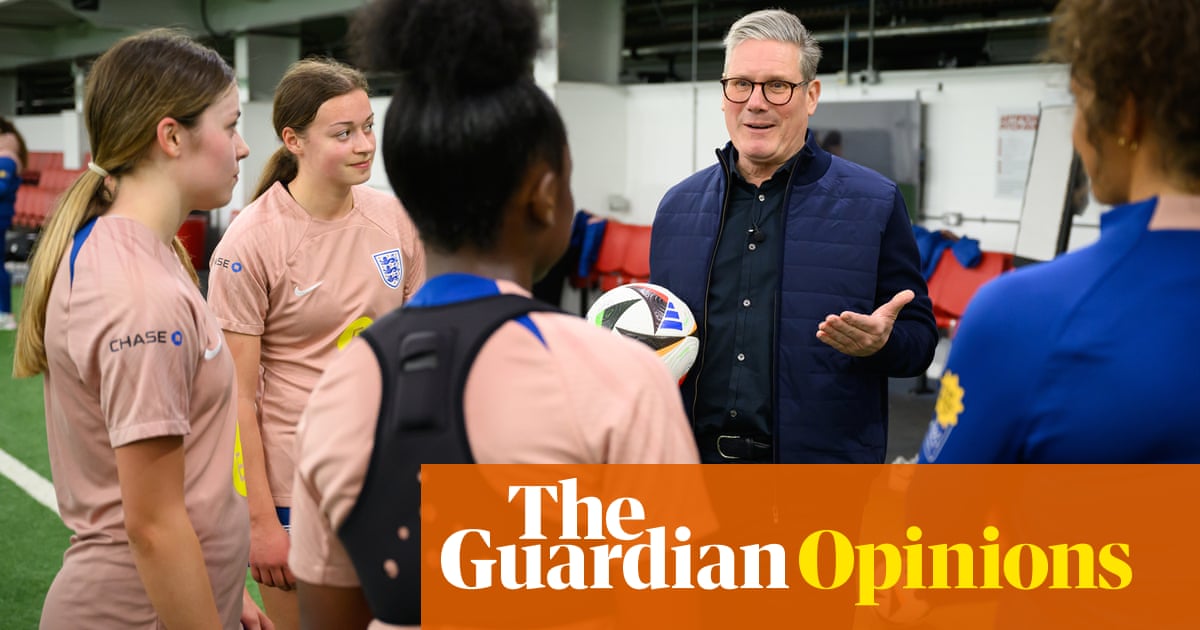 Football regulator delay offers chance to discuss reparations for women’s game | Women’s football