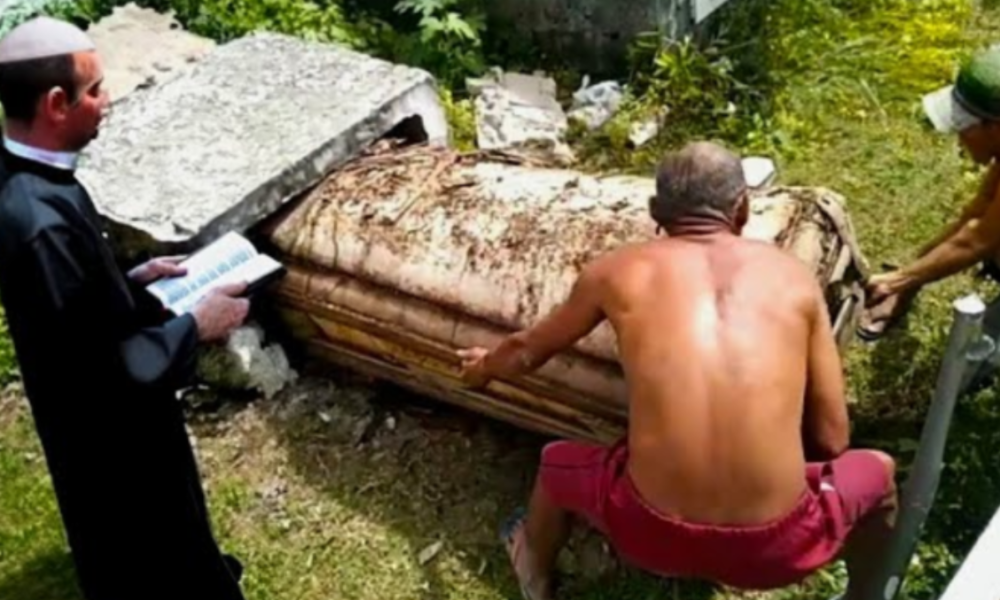 Coffin Suddenly Starts To Shake During The Funeral. Opening It, Priest SCREAMS “GOD, NO!”