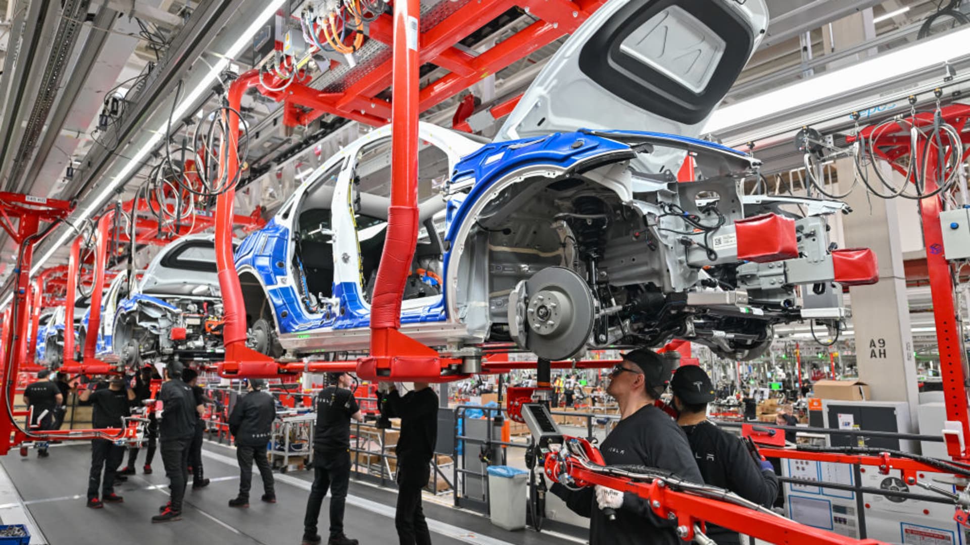 Tesla retreats from next-generation ‘gigacasting’ manufacturing process