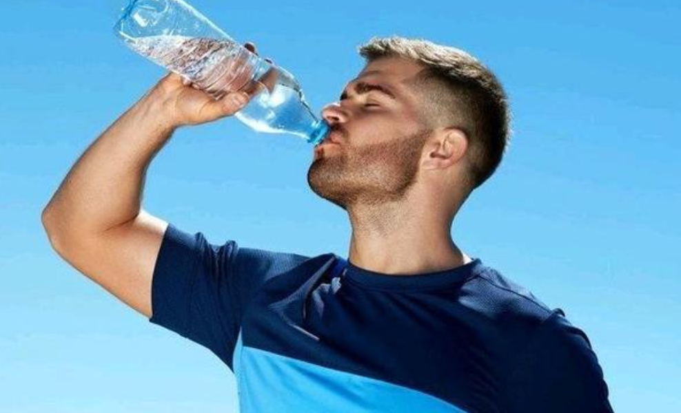 The Amount Of Water You Should Drink To Reduce Blood Pressure