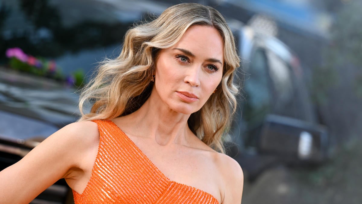 Emily Blunt Says She Wants to Throw Up After Kissing Some Co-Stars
