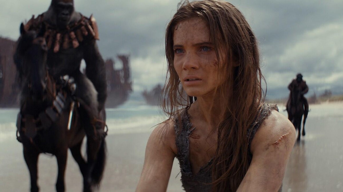 Kingdom of the Planet of the Apes Star Teases Original Ending