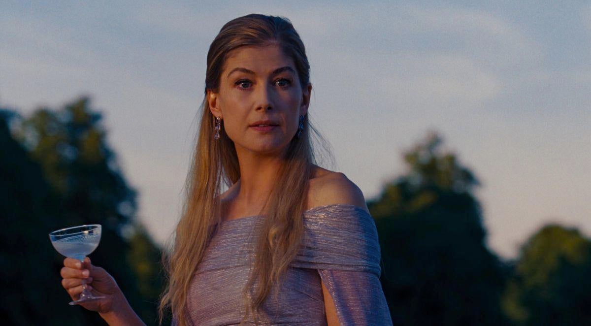 Rosamund Pike Joins Cast for New Sequel