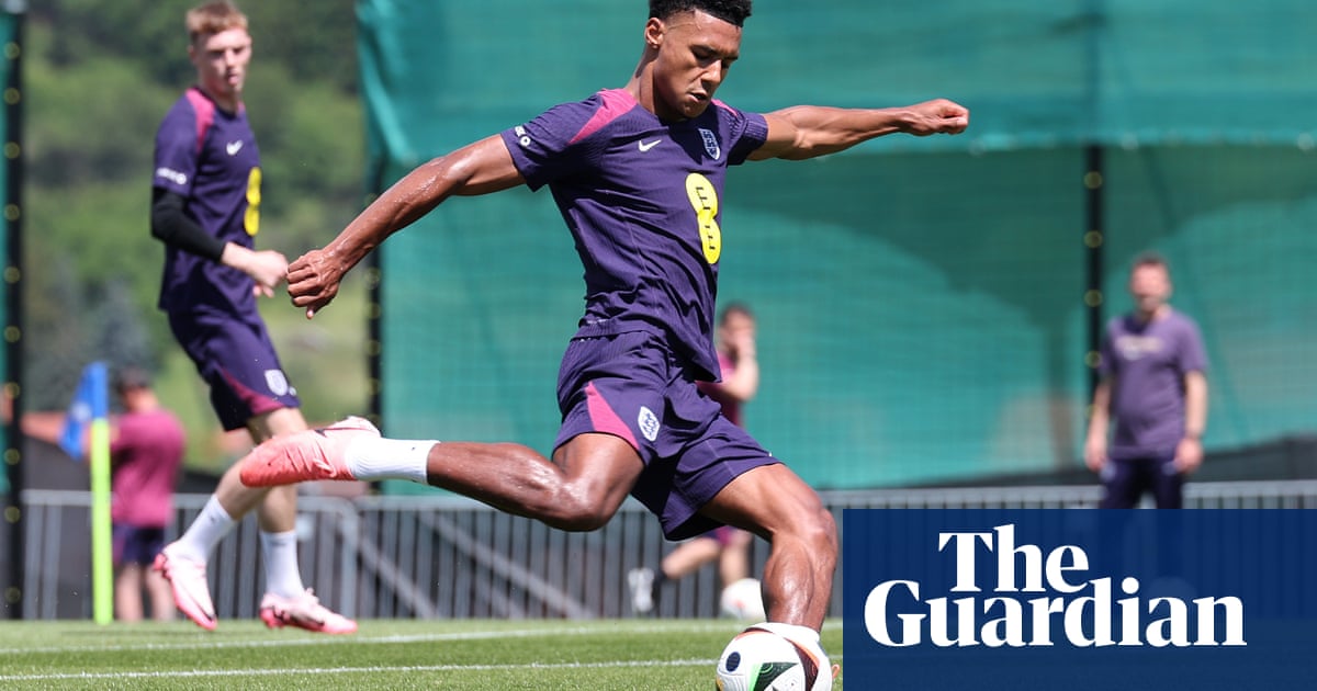 Ollie Watkins stays ready for leading England role after Serbian acting job | England
