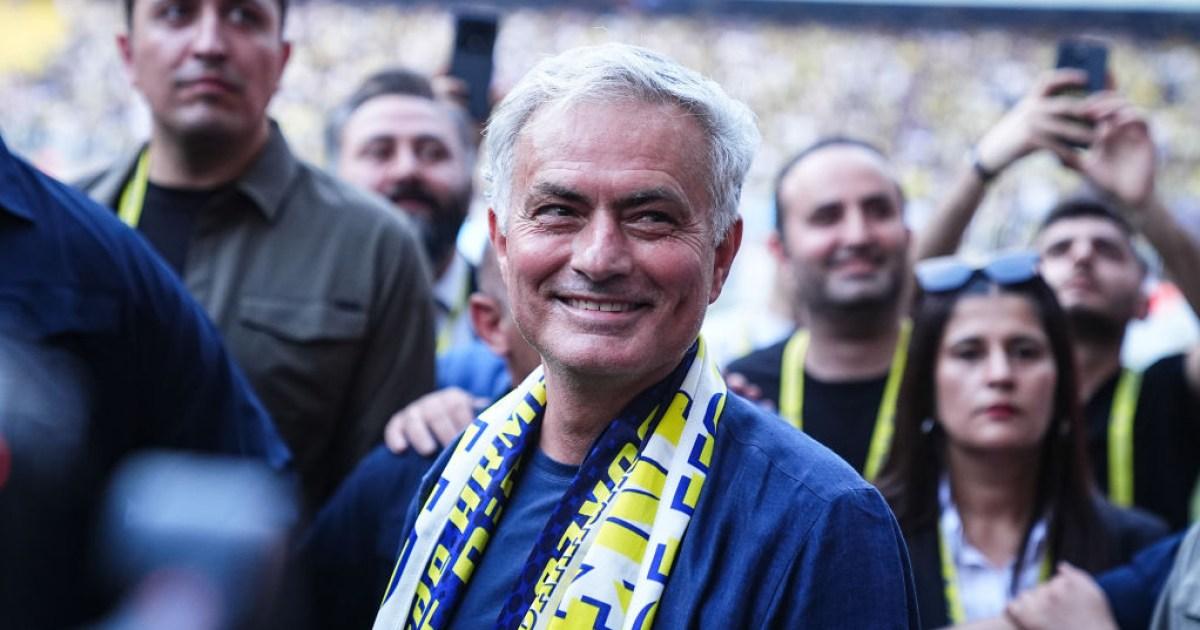 Jose Mourinho eager to sign two Man Utd stars with Fenerbahce opening talks | Football