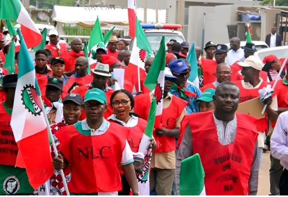 Flights threatened as Nigerian aviation unions join strike