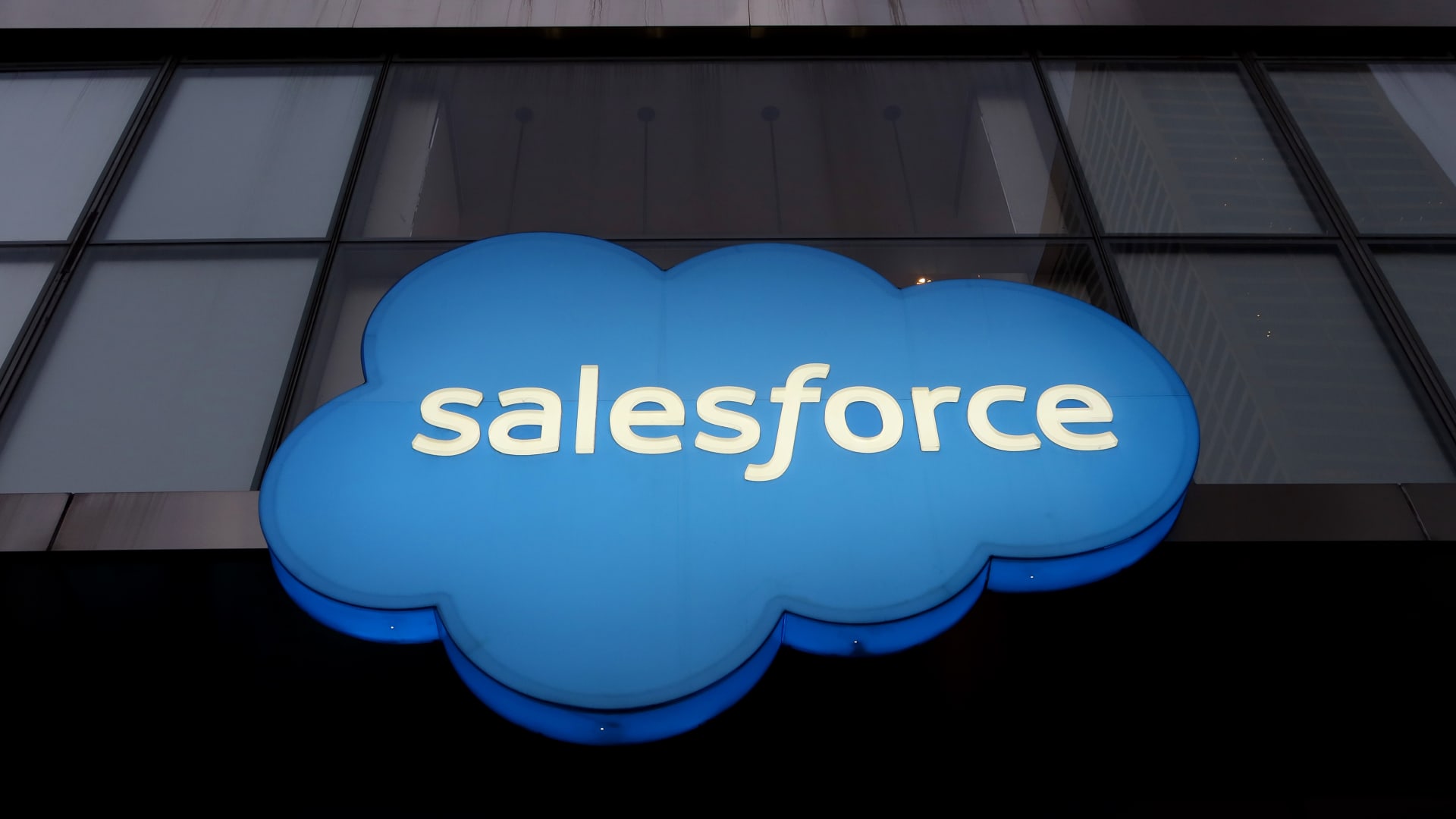 Salesforce to open new AI center in London in UK investment drive