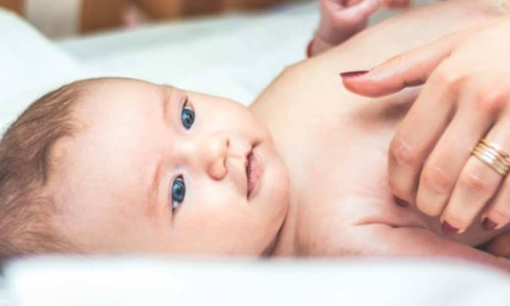 When Does a Newborn Baby Start to See?