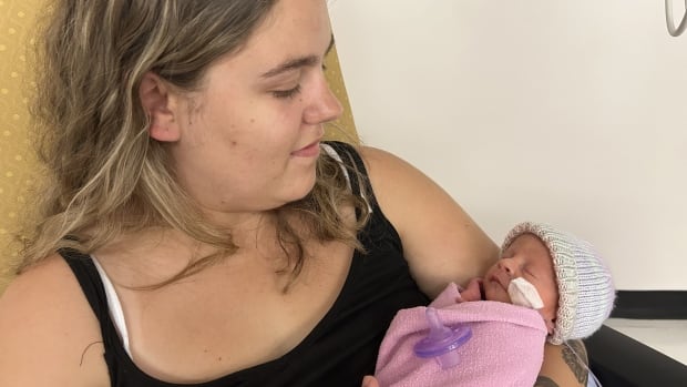 Parents of the smallest babies in P.E.I. intensive care unit getting more involved early on