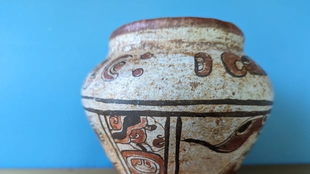 D.C. woman finds 2,000-year-old Mayan vase at thrift store and returns it to Mexico