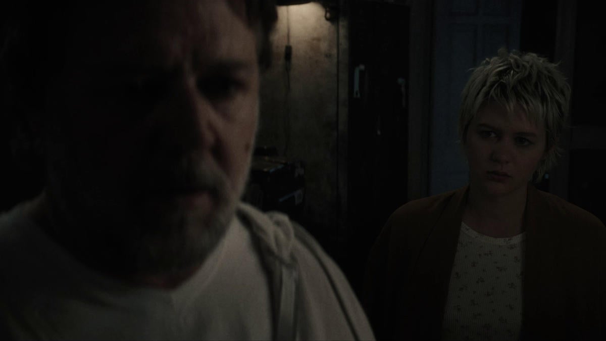 Russell Crowe Is Caught in a Nightmare in New Clip (Exclusive)