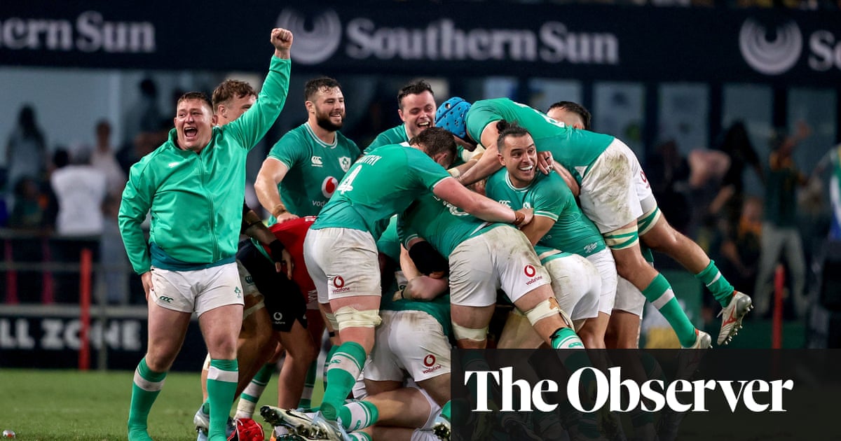 Frawley’s last-gasp drop goal seals stunning win for Ireland in South Africa | Rugby union