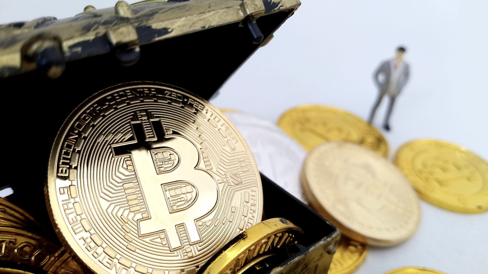 Germany owns $2 billion in bitcoin (BTC). It’s freaking out investors