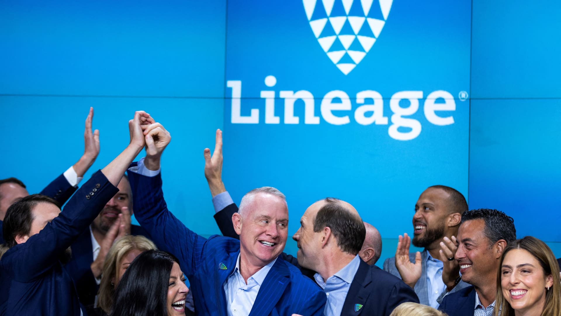 Lineage begins trading in stock market’s largest IPO of 2024