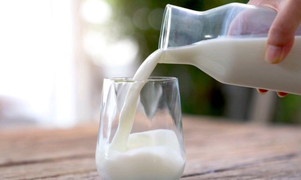 Why Drinking Milk Every Night Before Sleeping Is So Beneficial To Your Health