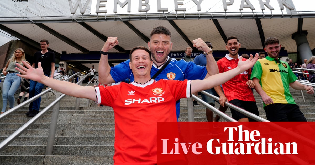 Manchester City v Manchester United: Community Shield – live | Community Shield