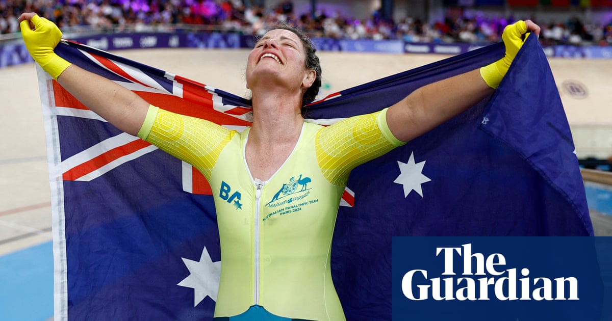 Para cyclist Emily Petricola defends title as Australians sparkle in Paris velodrome | Paris Paralympic Games 2024