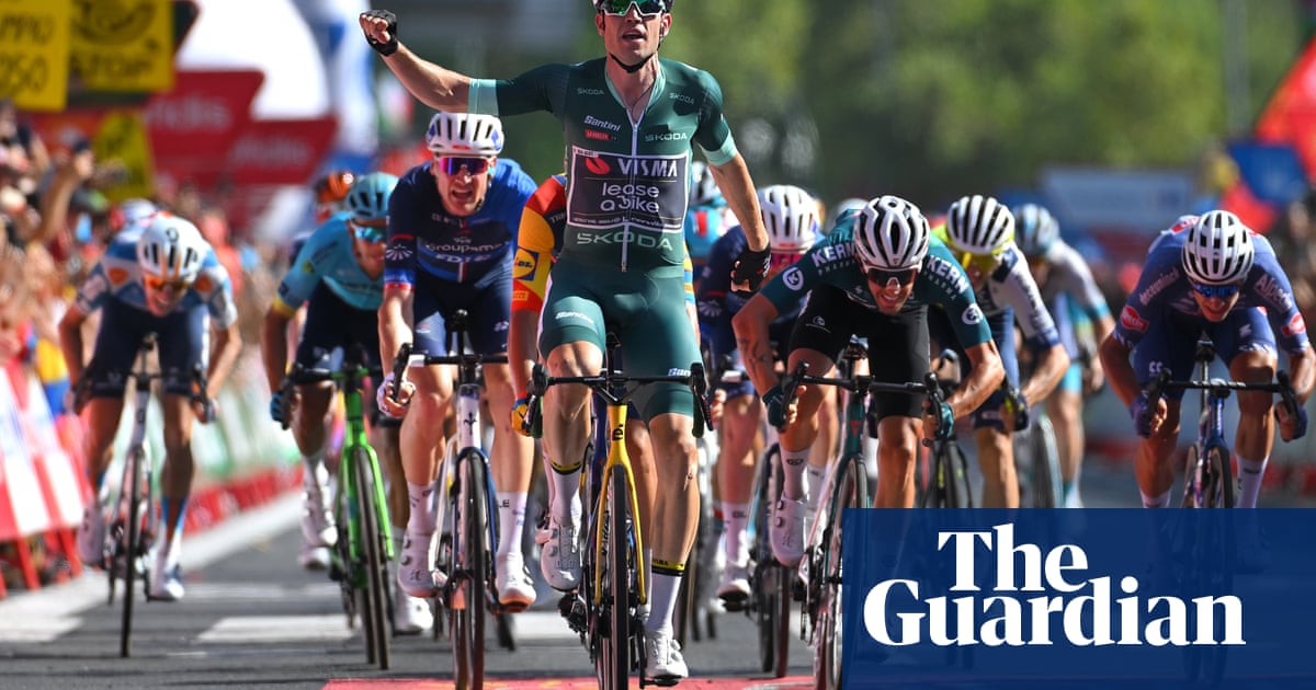 Wout van Aert powers to Vuelta stage seven win as Ben O’Connor stays in red | Vuelta a España