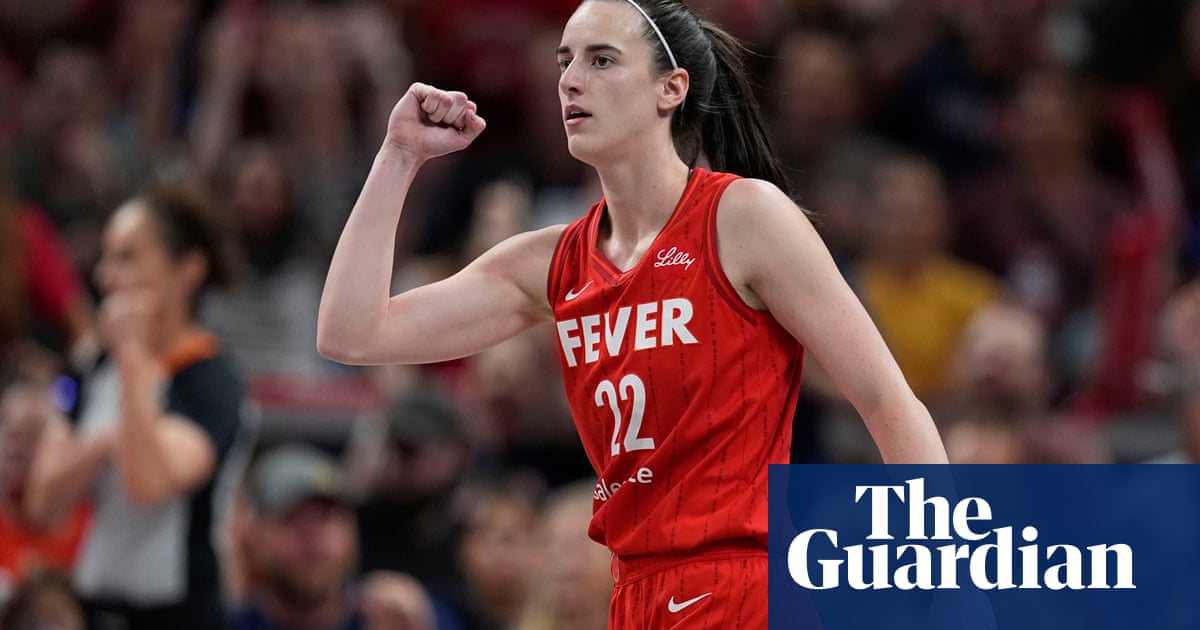 Caitlin Clark breaks WNBA rookie assist record as Fever continue playoff push | WNBA