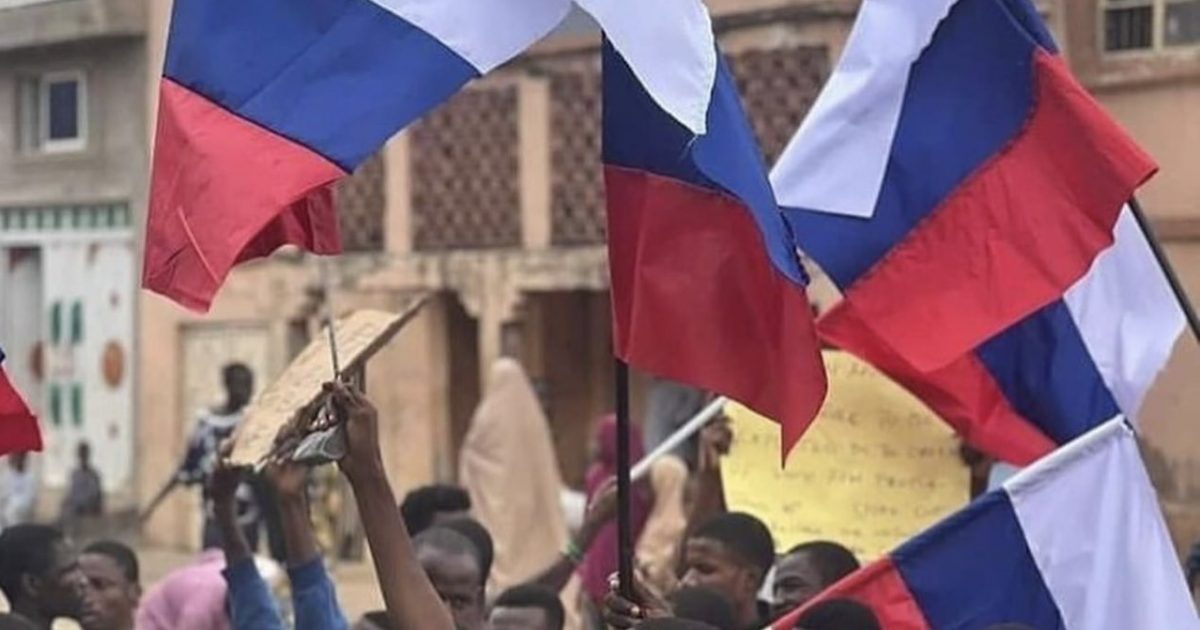 Ex-envoys, former military officers worry as demonstrators wave Russian flag