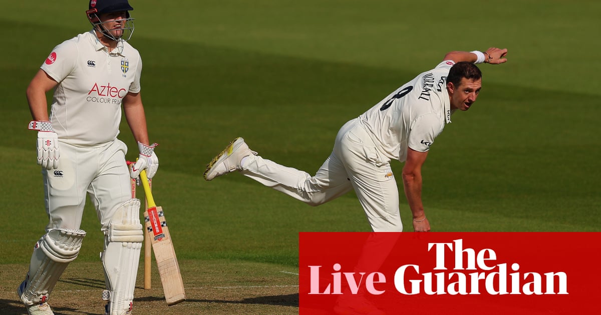 Surrey v Durham, Lancs v Somerset, and more: county cricket day one – live | County Championship Division One