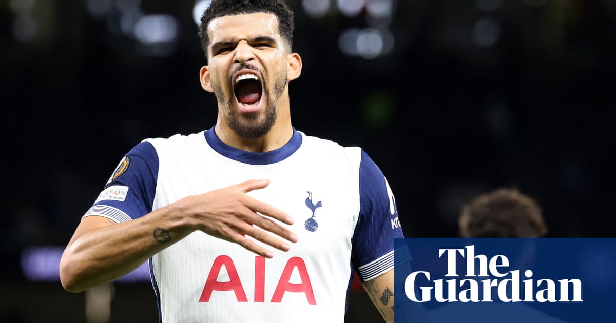 Solanke on song as Spurs recover from Dragusin red card to ease past Qarabag | Europa League