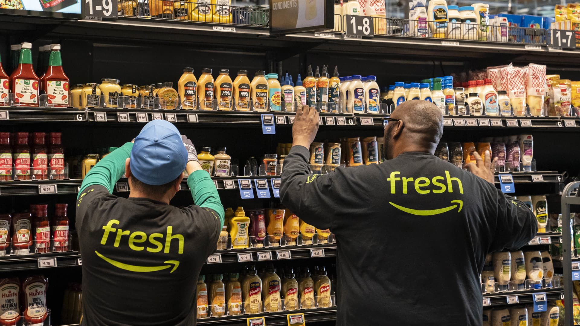 Amazon opening Fresh supermarkets after stall, but many still vacant