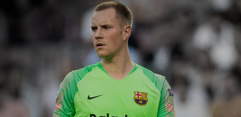 Barcelona goalie, Ter Stegen, undergoes knee surgery Monday