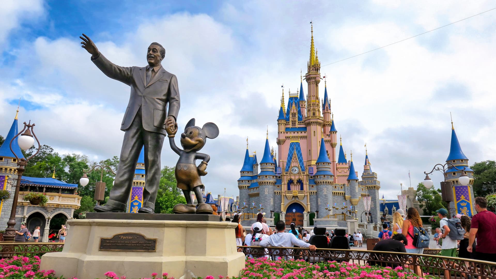 Fired Disney employee allegedly hacked menu system to falsely claim certain foods did not contain peanuts, complaint says