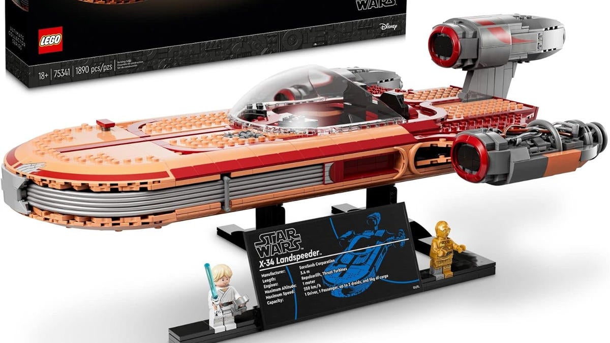 The LEGO Star Wars UCS Landspeeder Is Going Out With a Black Friday Bang