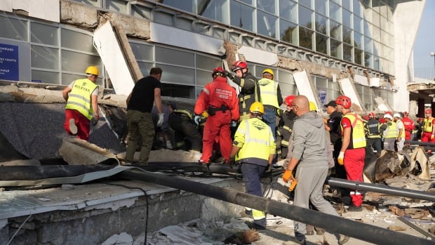 Roof collapse at Serbian rail station kills 14