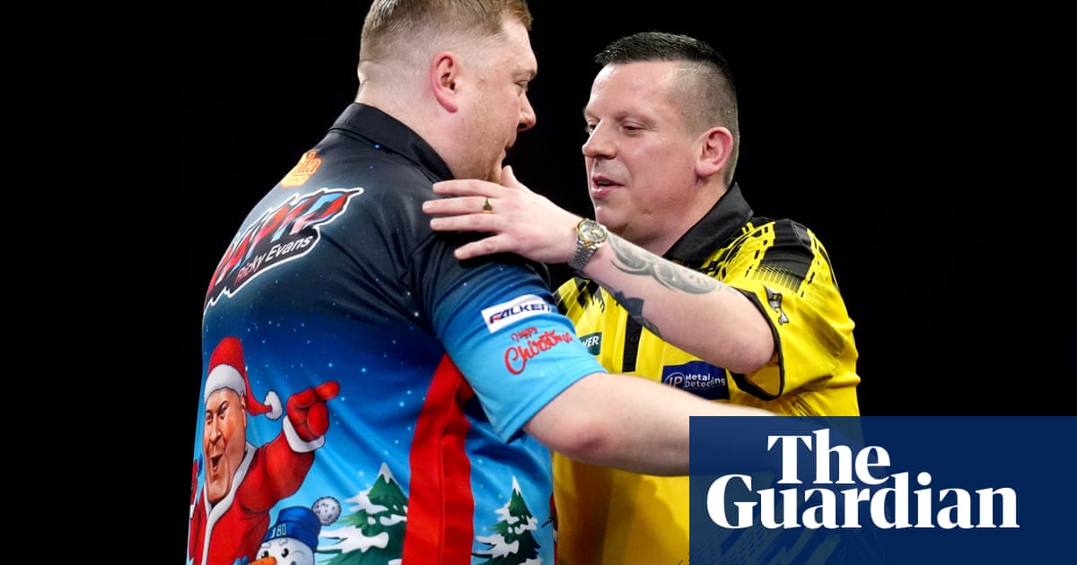 Chisnall and Cross knocked out as seeds continue to fall at Alexandra Palace | PDC World Championships