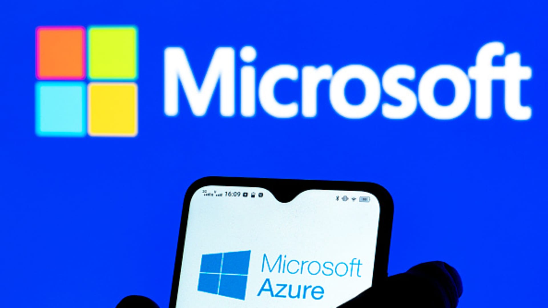 Microsoft overcharging rival cloud firms’ customers, UK lawsuit says