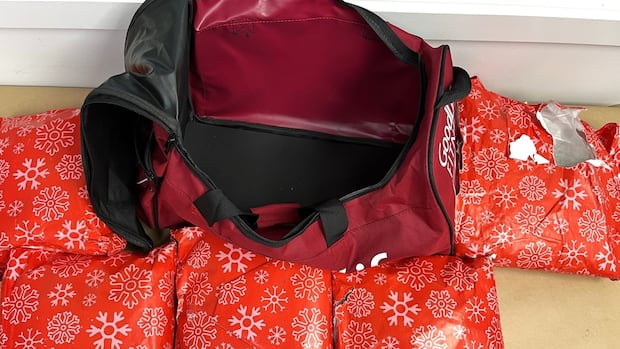 Canadian woman allegedly caught with gift-wrapped meth facing charges in New Zealand