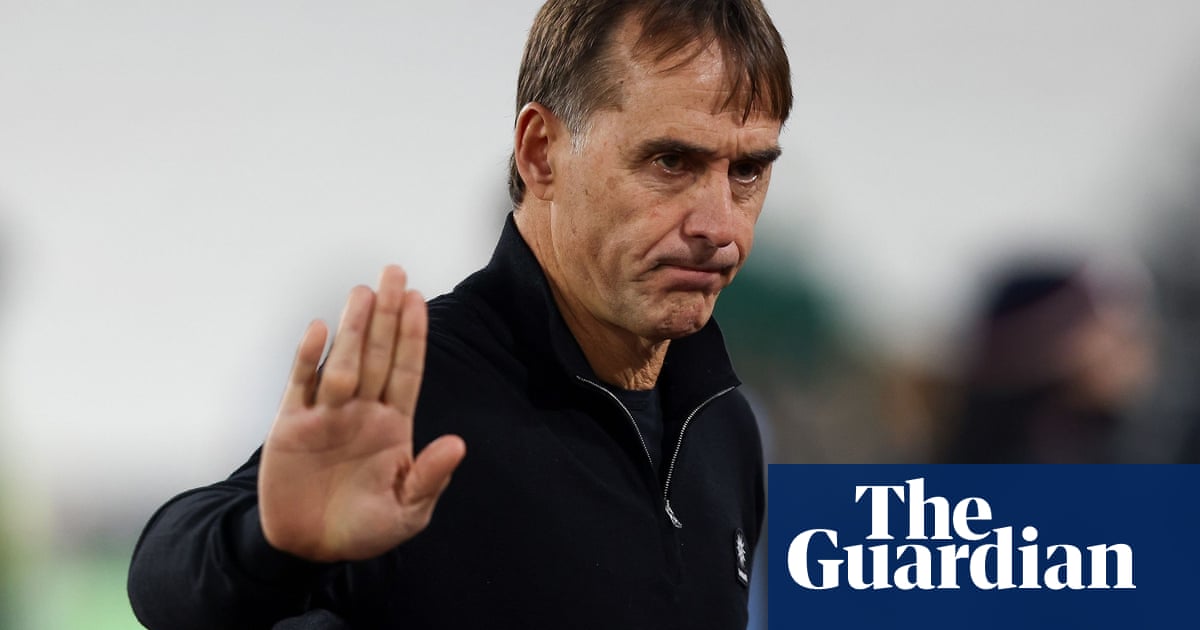 West Ham on verge of sacking Lopetegui and considering Potter as replacement | West Ham United