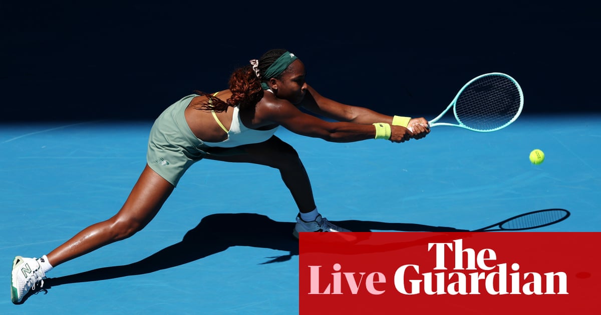 Australian Open 2025: Sinner and Swiatek in action, Gauff through on day two – live | Australian Open 2025